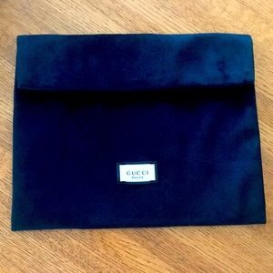 Gucci make up bag